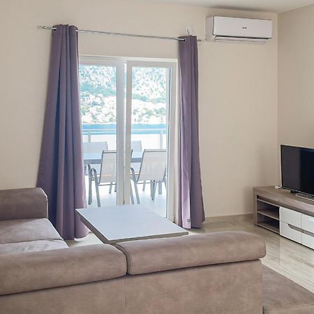 קוטור Apartments Seaview Estate Radovic מראה חיצוני תמונה