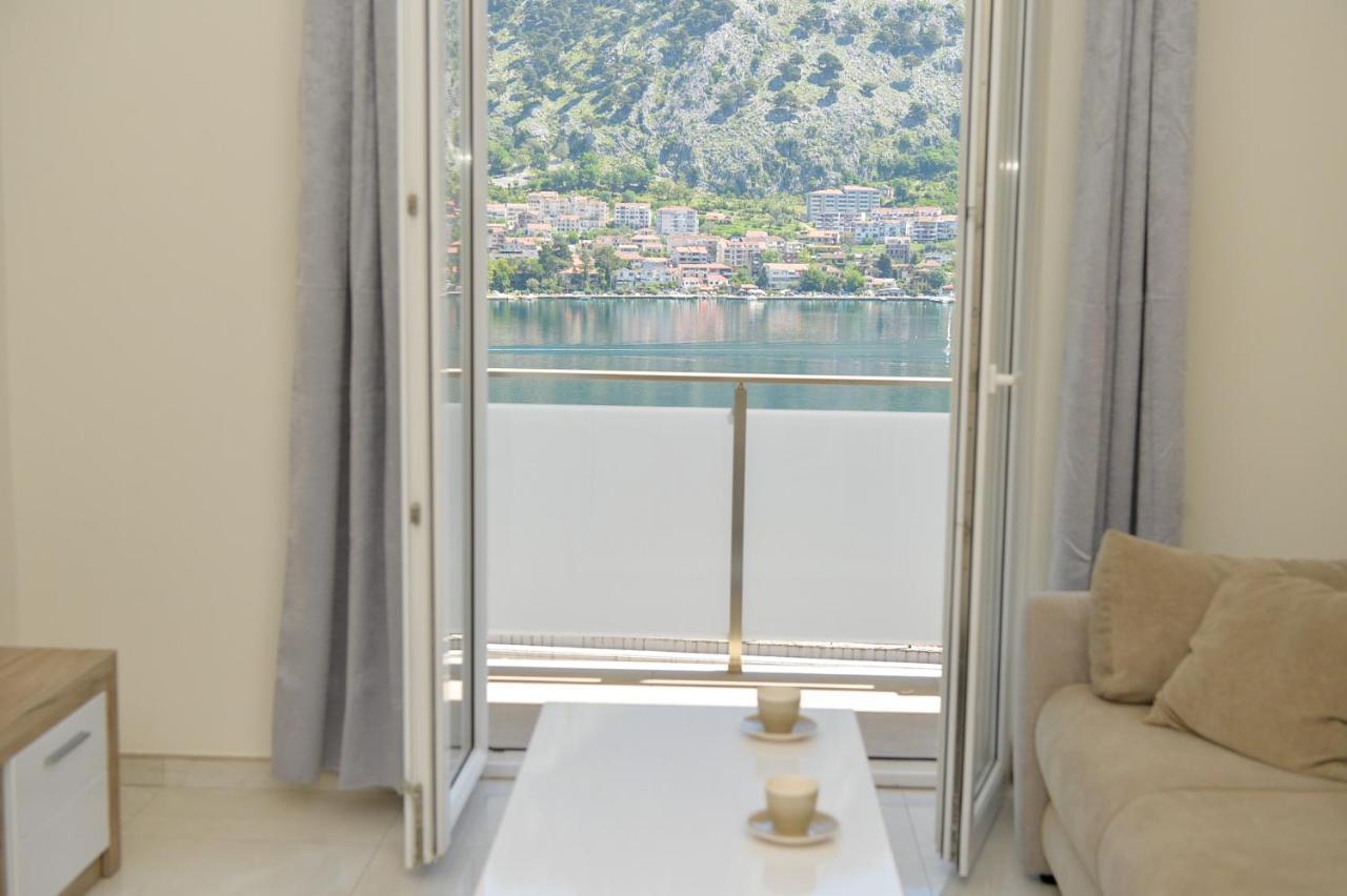 קוטור Apartments Seaview Estate Radovic מראה חיצוני תמונה
