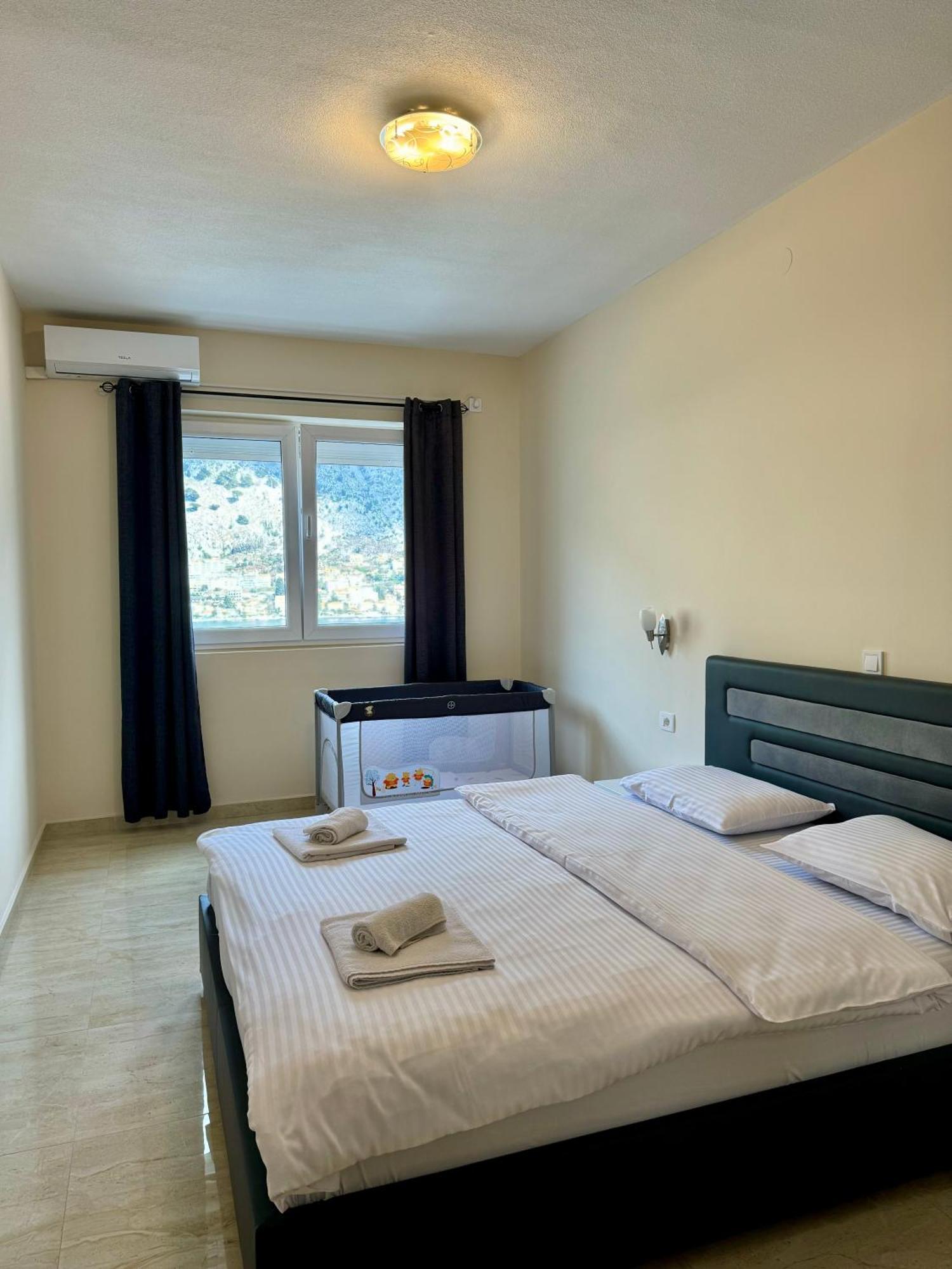 קוטור Apartments Seaview Estate Radovic מראה חיצוני תמונה