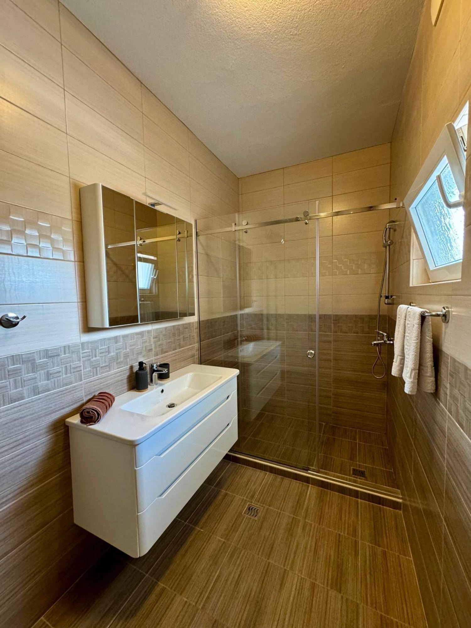 קוטור Apartments Seaview Estate Radovic מראה חיצוני תמונה